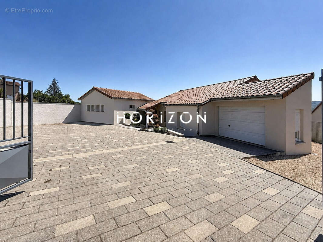 Maison 160 m² à Chevagny-Les-Chevrieres  - photo 6