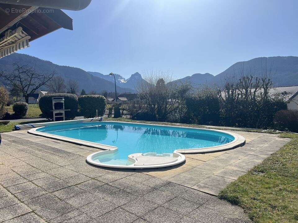 Maison 219 m² à Villaz  - photo 2