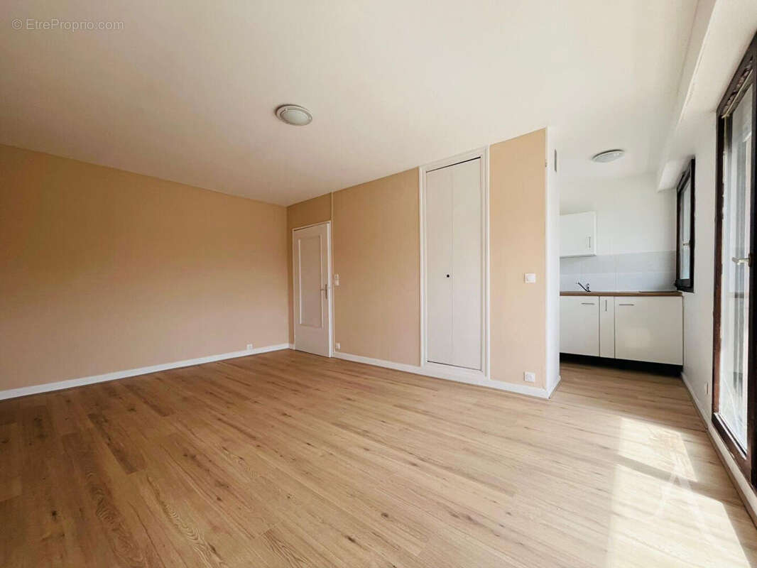 Appartement à MONTREUIL