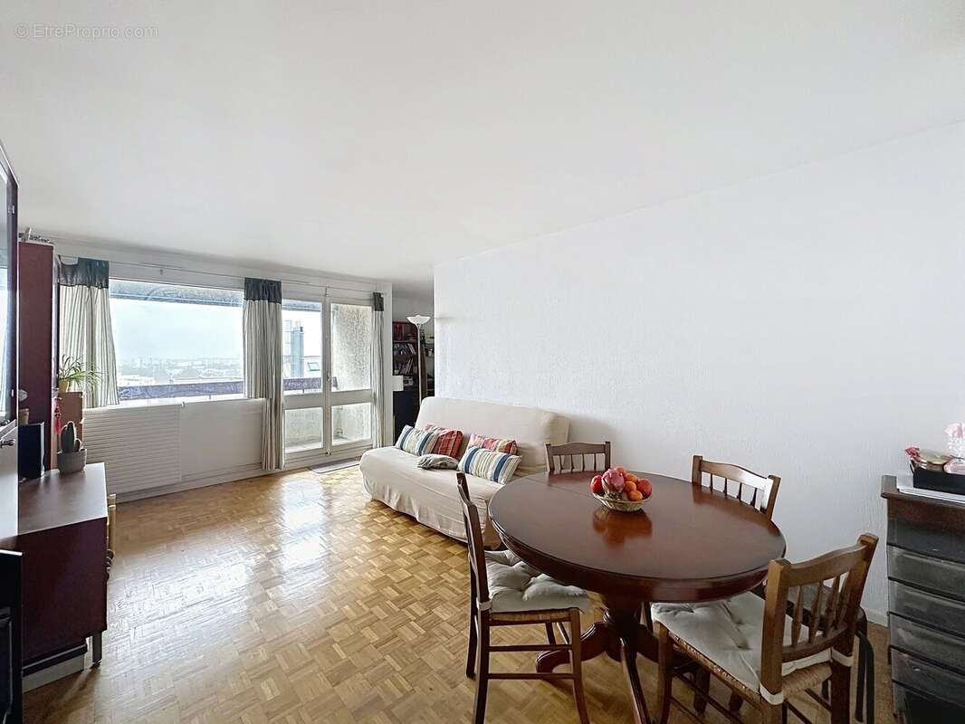 Appartement à CHAMPS-SUR-MARNE