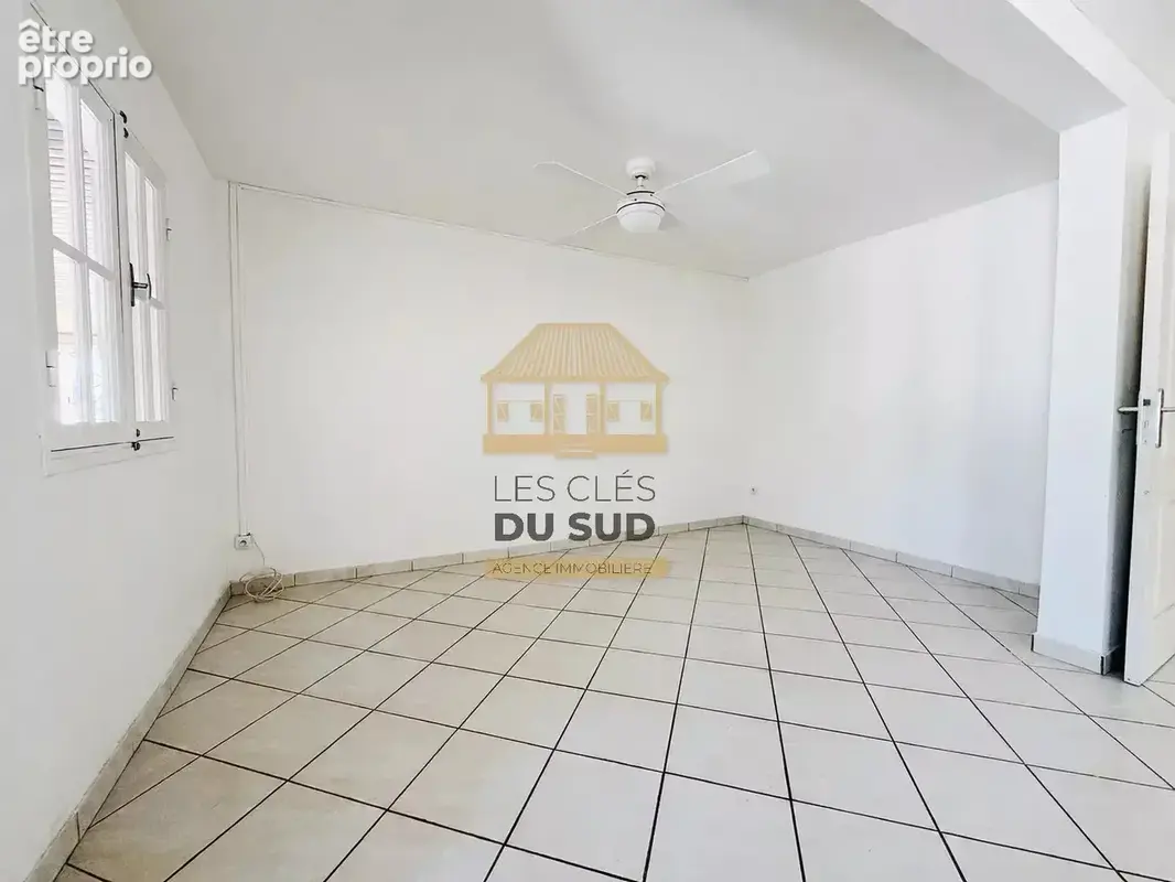Saint-joseph – maison familiale plain-pied 4 chambres avec jardin – secteur calme - photo 6