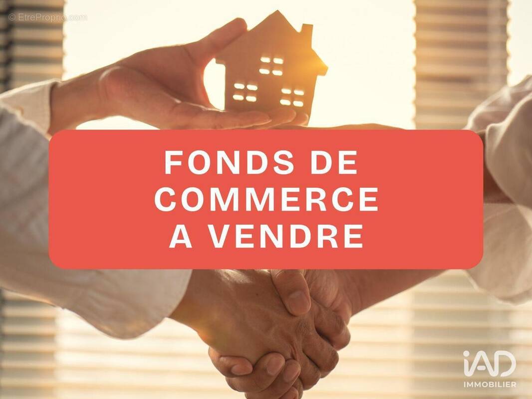 Photo 1 - Commerce à GUIDEL