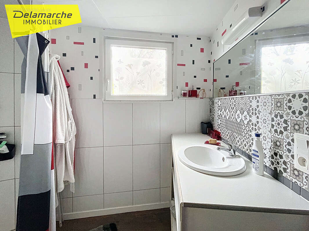 Maison à QUETTREVILLE-SUR-SIENNE