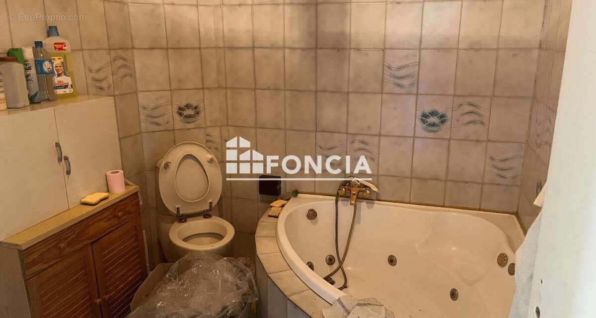 Maison à BENNECOURT