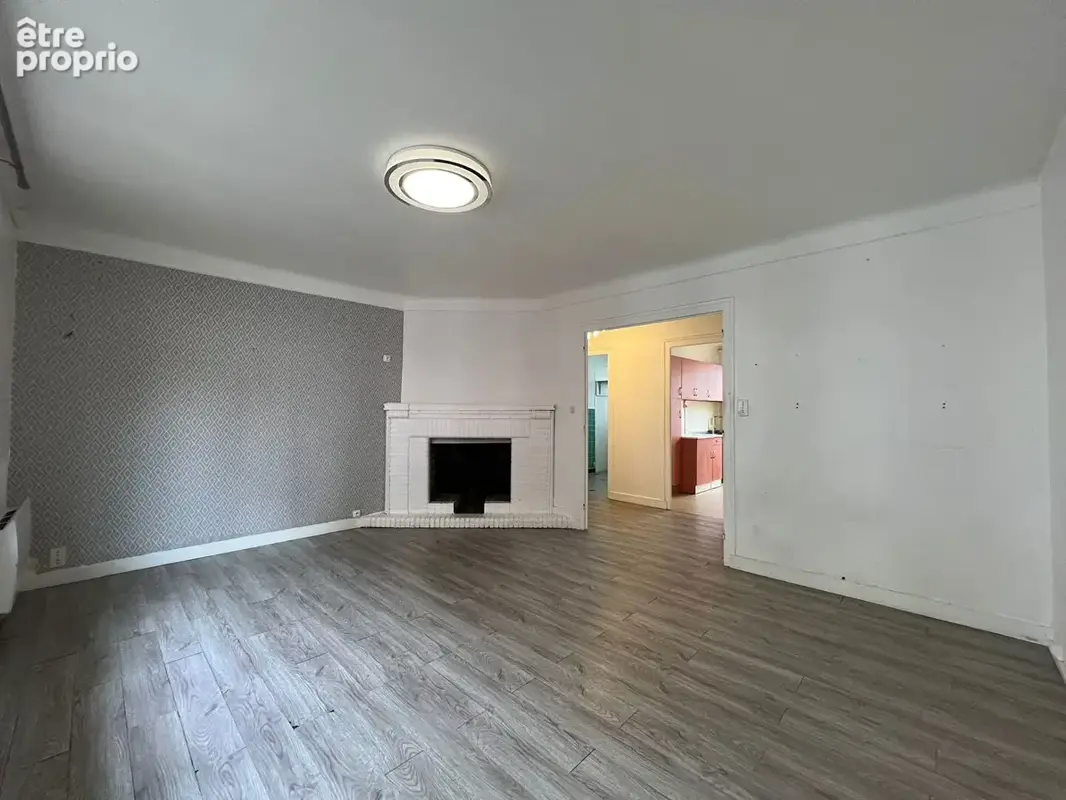 Appartement à BELLEGARDE-SUR-VALSERINE
