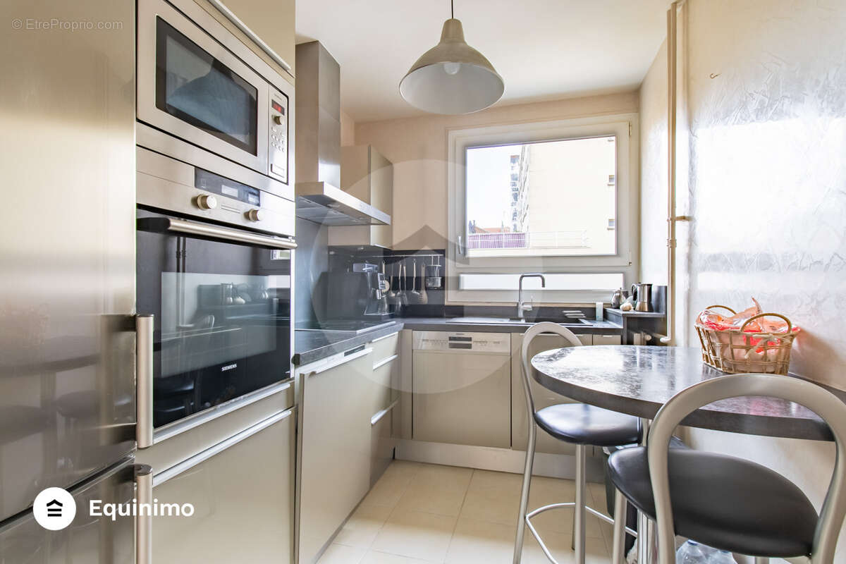 Appartement à BOULOGNE-BILLANCOURT