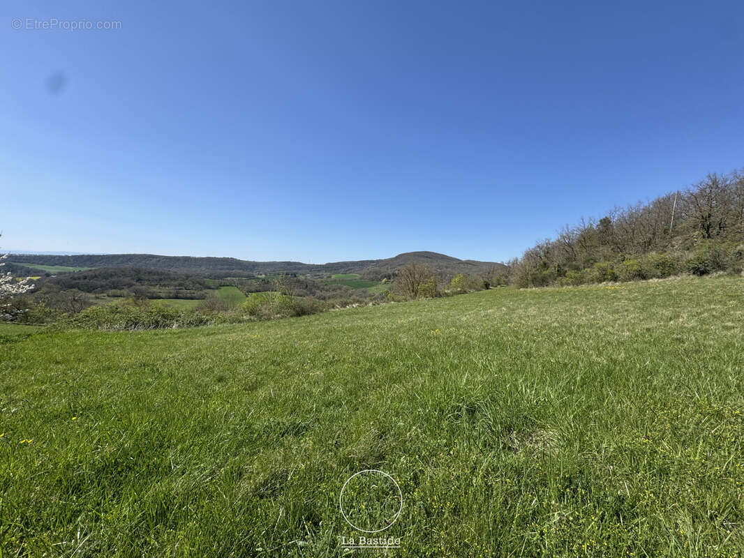 Ferme avec terrains et dépendances à rénover - SOYANS - photo 4