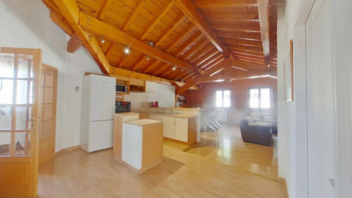 Appartement à BOIS-D'AMONT
