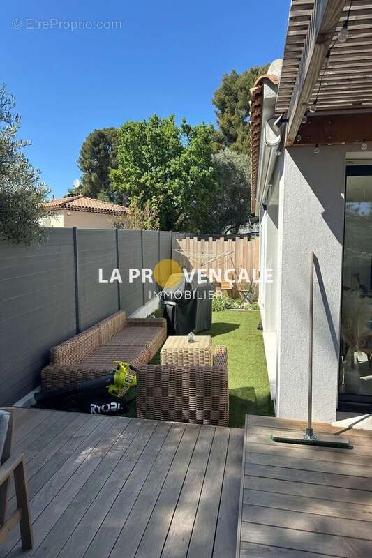 Maison à AUBAGNE