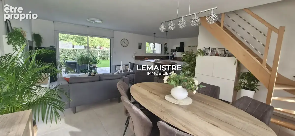 Maison contemporaine à vendre - Yvetot - Quartier du Fay - 116 m² - 3 chambres - Garage et plain-pied de vie - photo 3