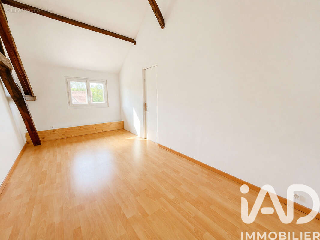 Maison 120 m² à Chaumont-En-Vexin  - photo 6