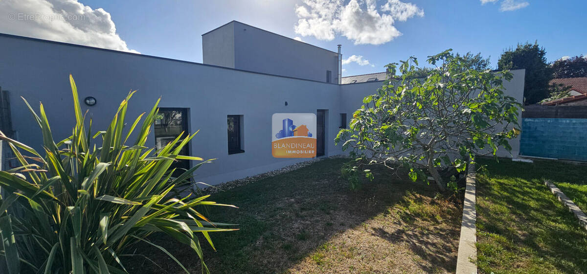 Maison à LA MONTAGNE