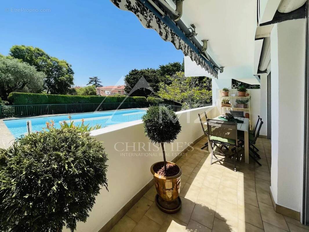Appartement à CANNES