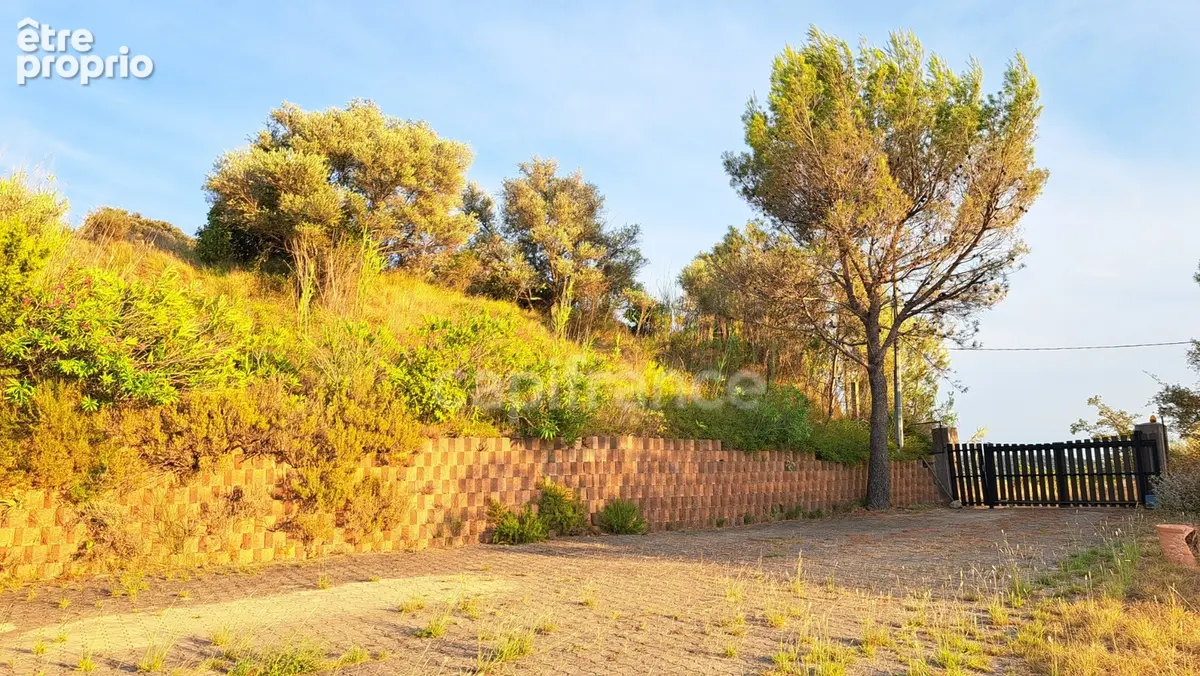 "Rare Gignac, emplacement unique vue panoramique exceptionnelle, Villa 6 pièces 148m2, terrain 2625m2" - photo 16