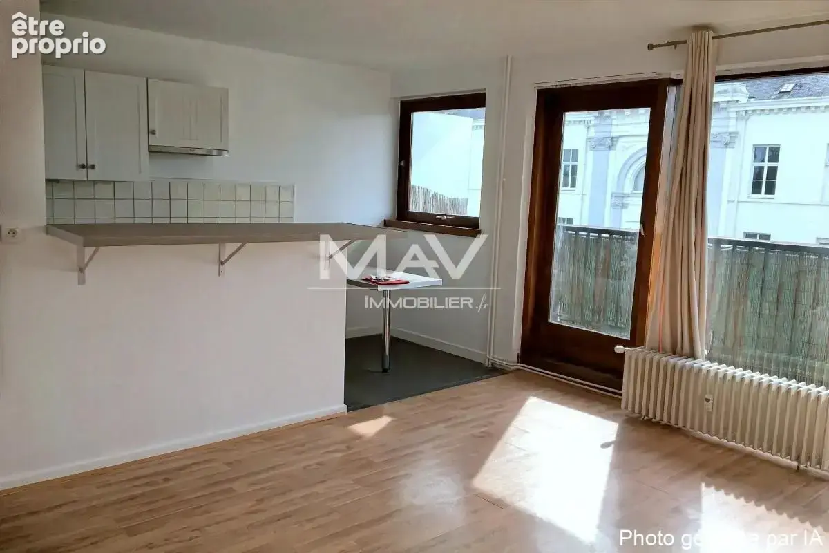 Appartement 2 pièces 47 m² à vendre à Lille (59000) - photo 2