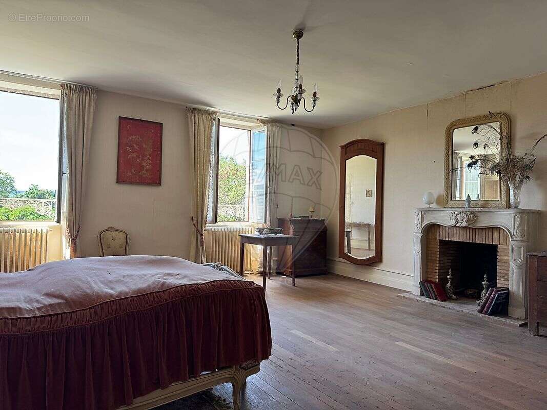 Maison à CHATILLON-EN-BAZOIS