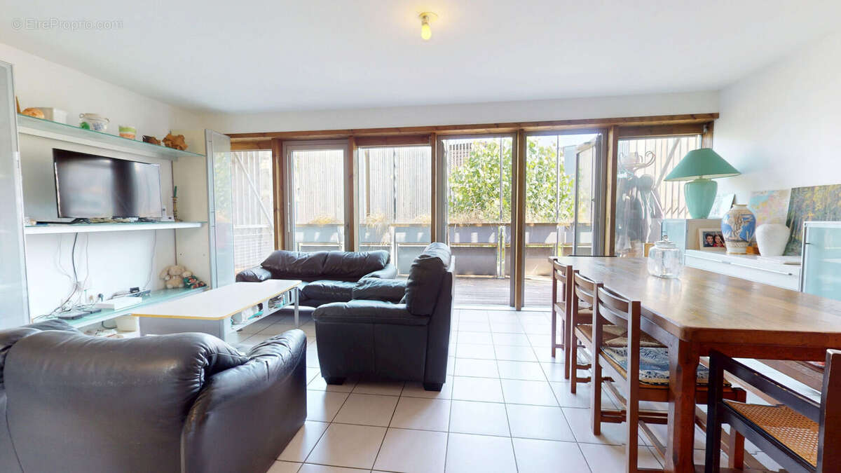 Appartement  duplex Bayonne 4 pièce(s) écoquartier du Séqué - photo 2