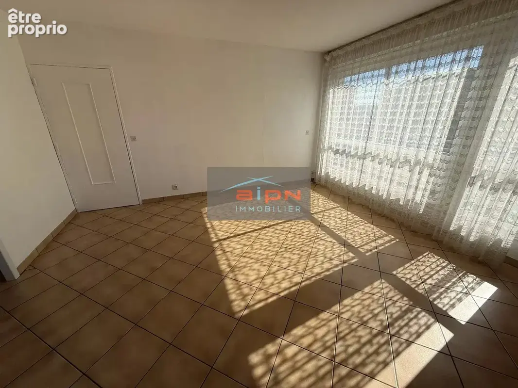 Appartement t3 avec ascenseur et balcon - photo 2