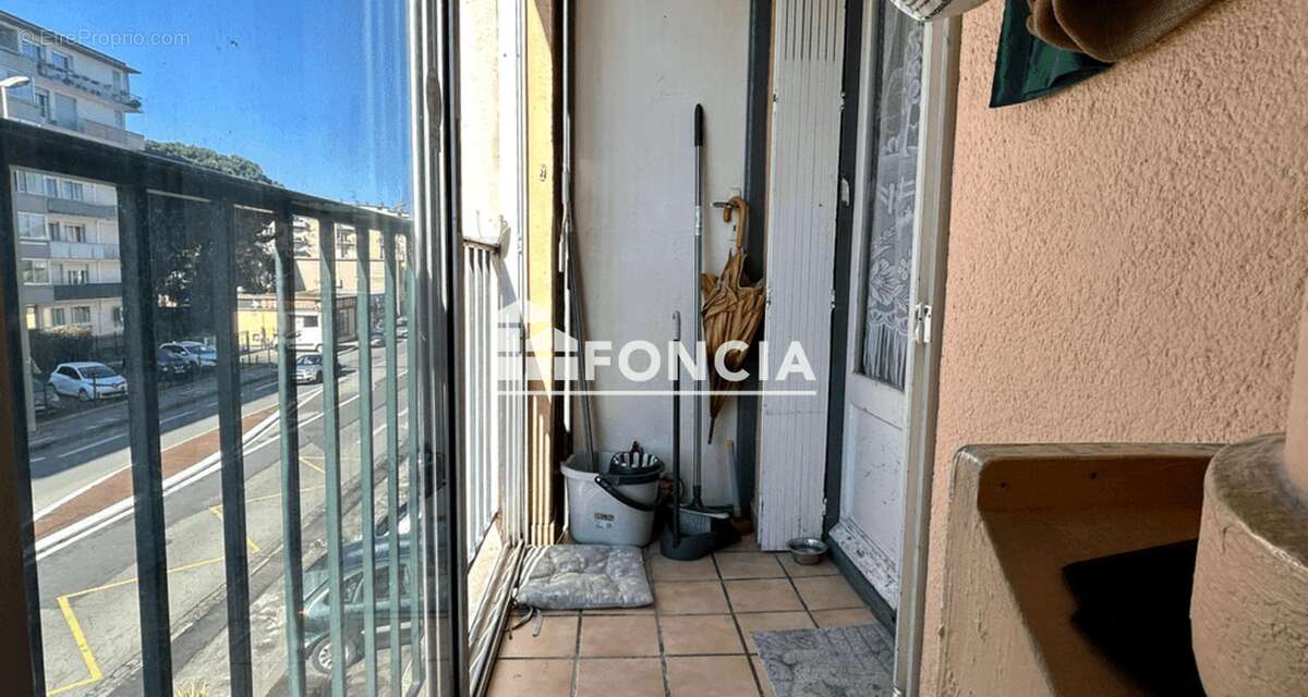 Charmant appartement t3 + balcon + loggia + place de parking - photo 6