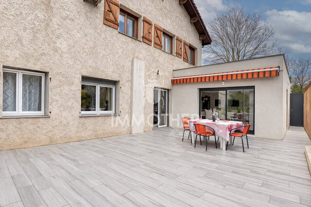 Appartement à EYBENS