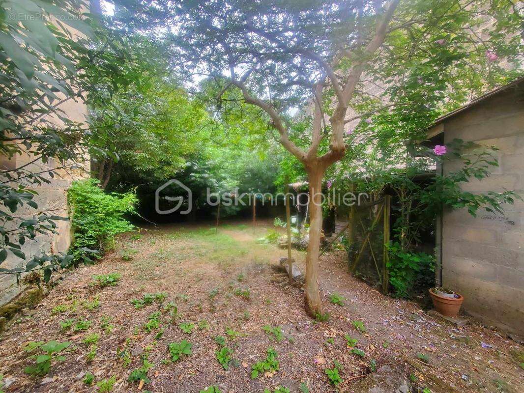 Maison de ville avec garage et jardinet - photo 15