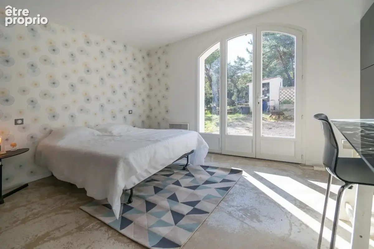 Maison familiale avec studio indépendant, piscine et grand terrain - photo 10