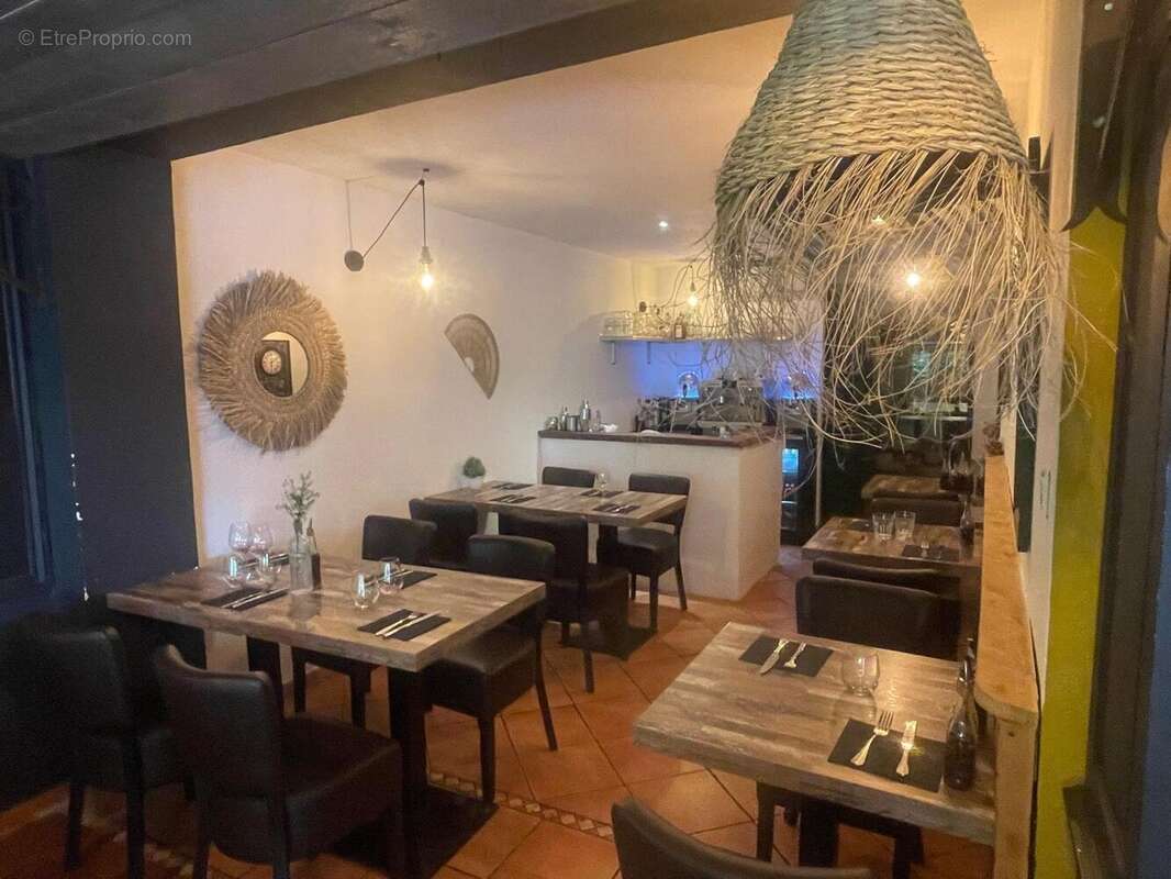 Photo 5 - Commerce à CARQUEIRANNE