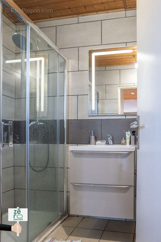 Maison à CHATEAUNEUF