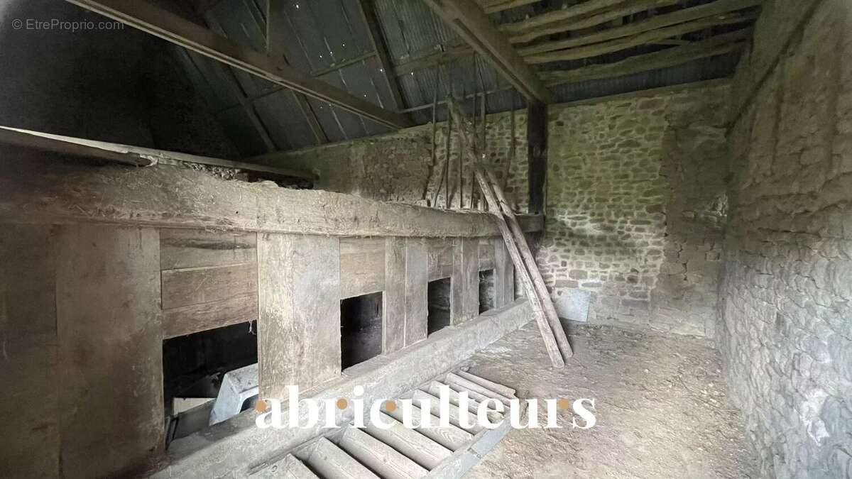 Maison à BEAUMESNIL