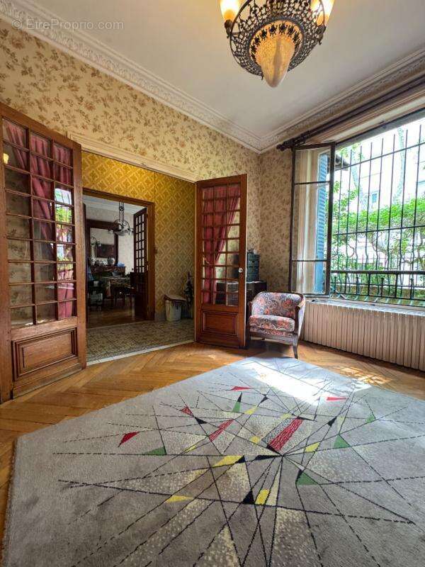 Maison à VILLEURBANNE