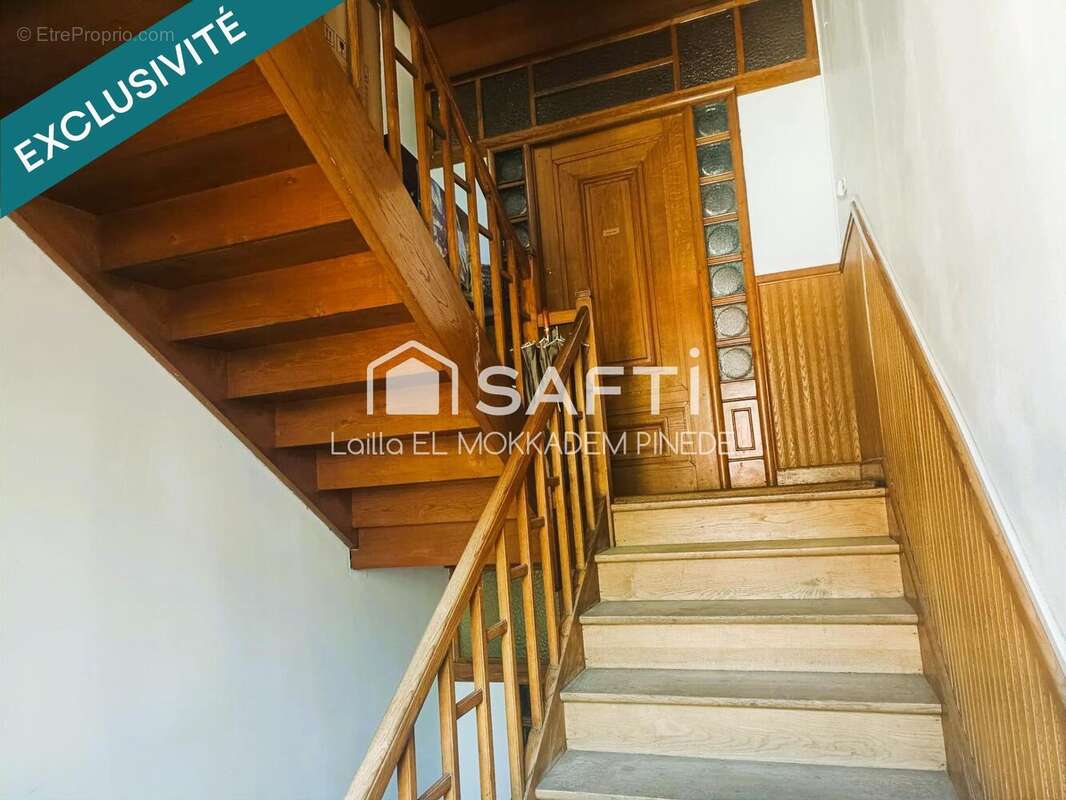 Appartement 285 m² à Nantua  - photo 7