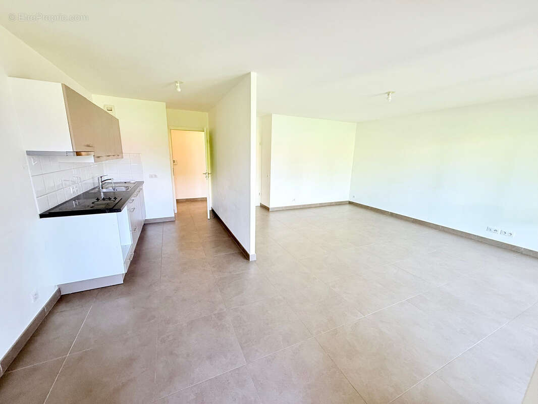 Appartement à FERNEY-VOLTAIRE