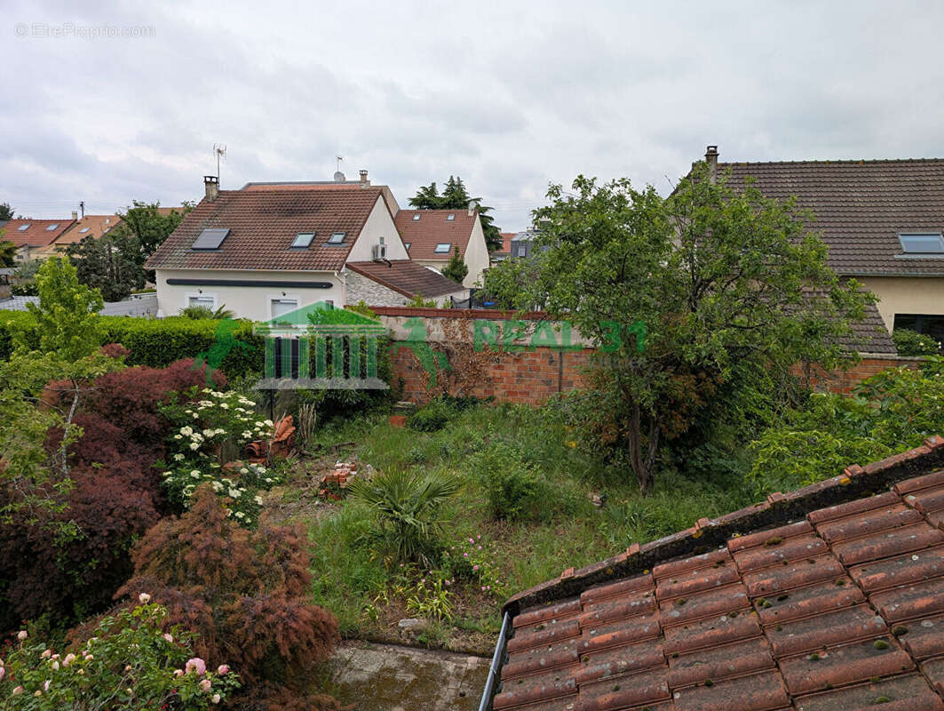 Maison à SARTROUVILLE
