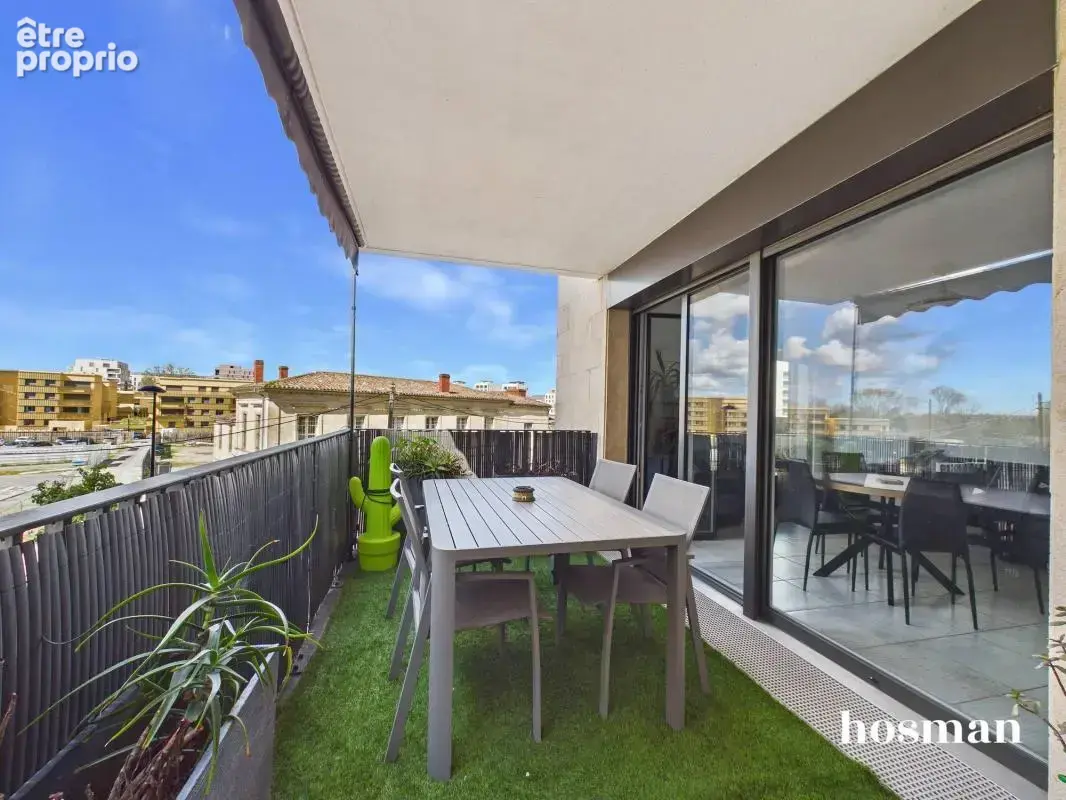 Superbe Appartement 4 pièces avec terrasse et parking - Rue de la Garonne, Bordeaux - photo 17