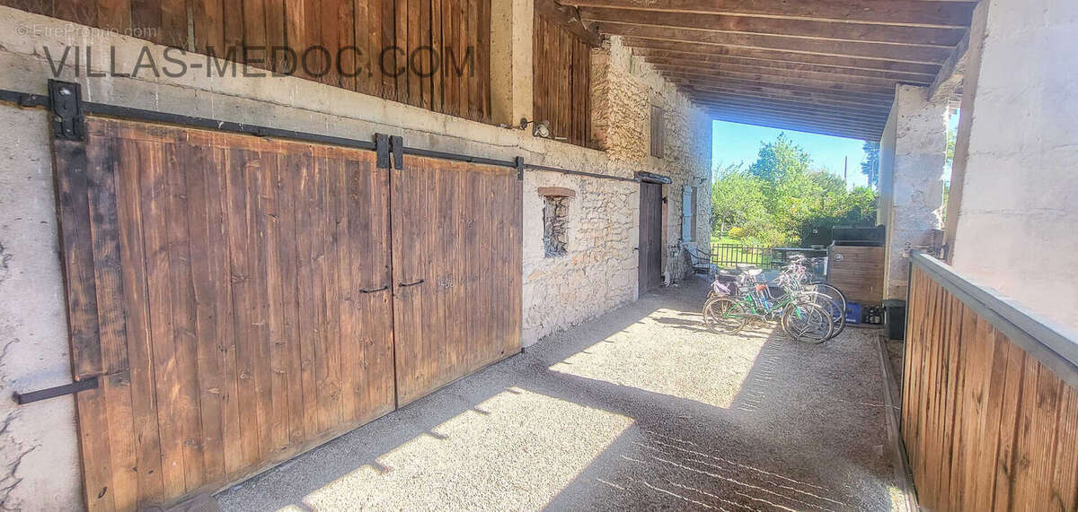 Maison à SAINT-YZANS-DE-MEDOC