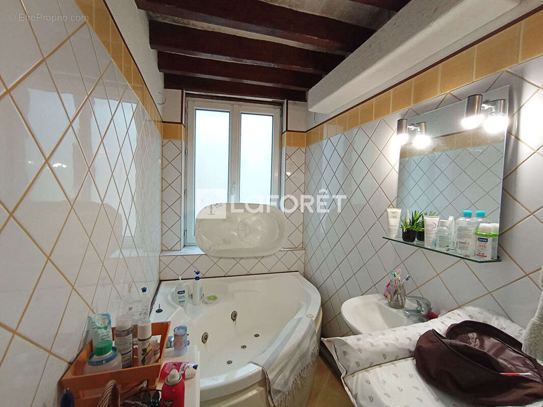 Maison à SAINT-PIERRE-LES-ELBEUF