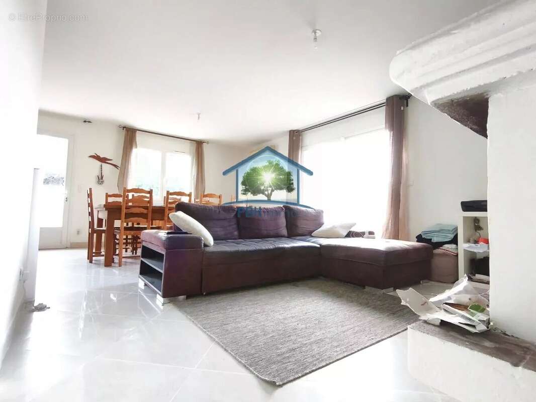 Maison à PIERREFEU-DU-VAR