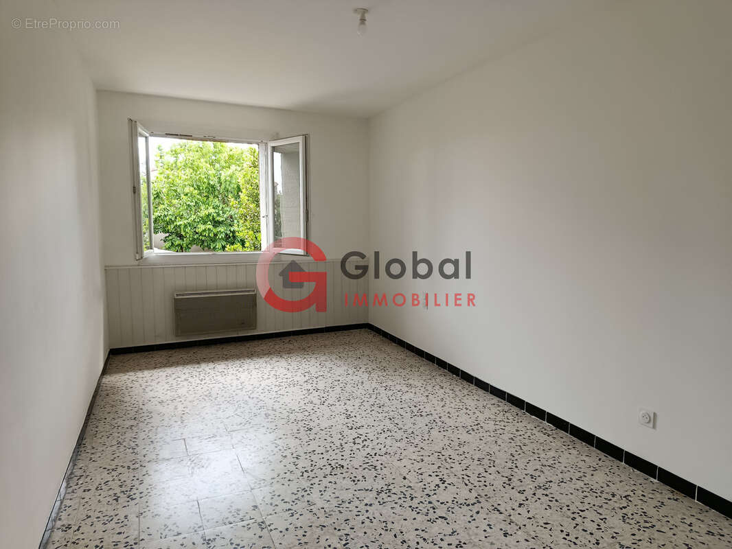 Saint‑Christol‑lès‑Alès   Ensemble immobilier à fort potentiel - photo 12