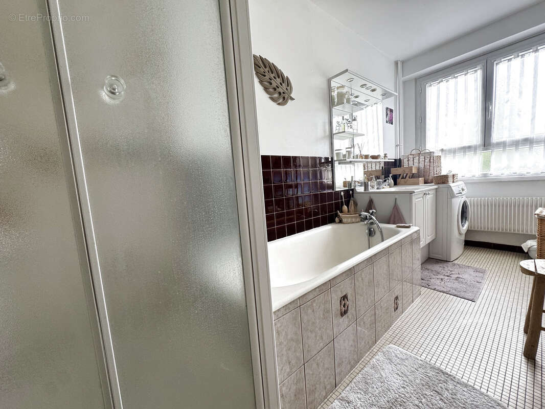 Appartement à SURVILLIERS