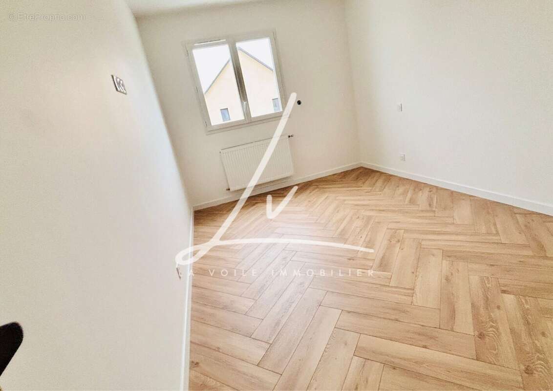 Maison à BRETTEVILLE-SUR-LAIZE