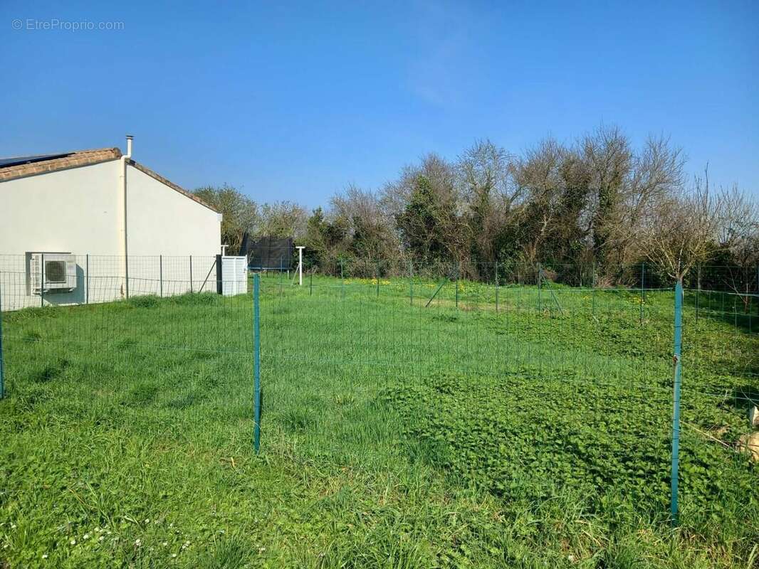 Maison 128 m² à Moreilles  - photo 8