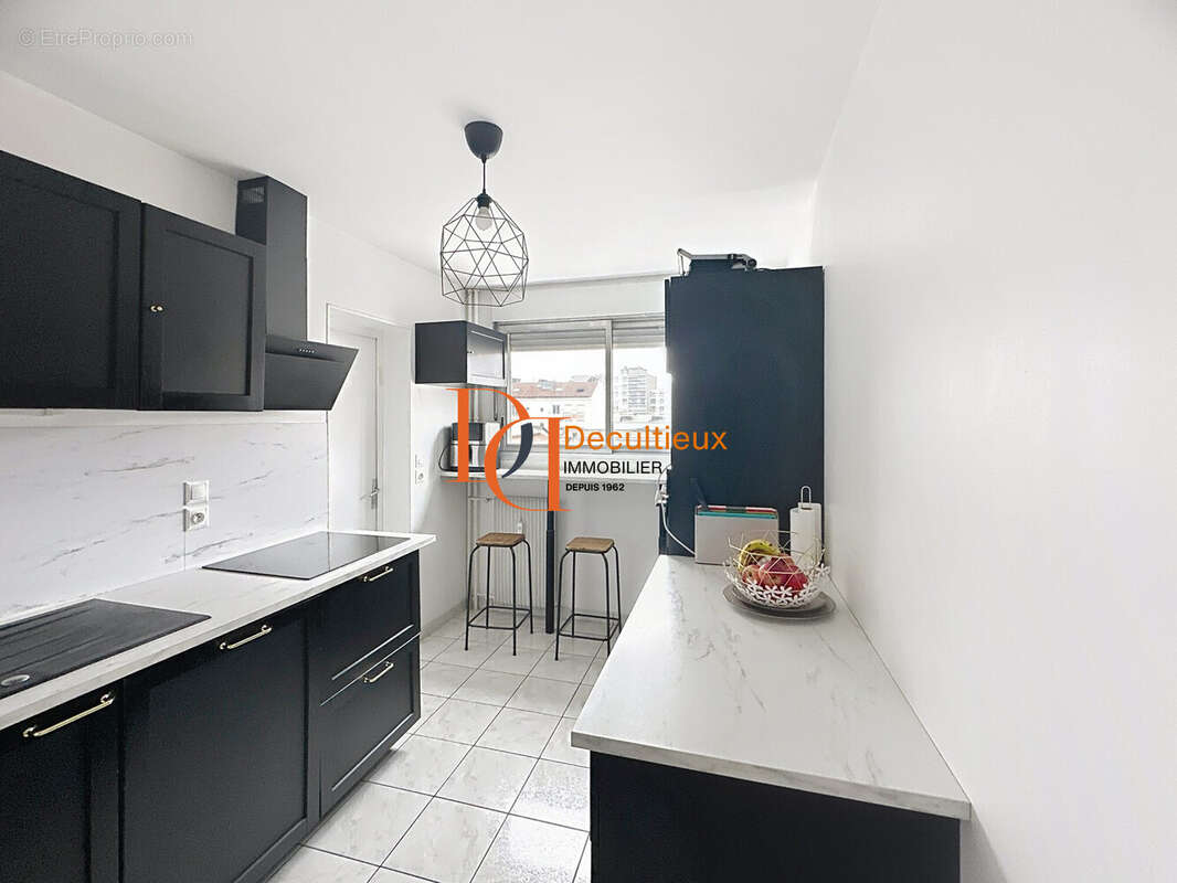 Appartement à VILLEURBANNE