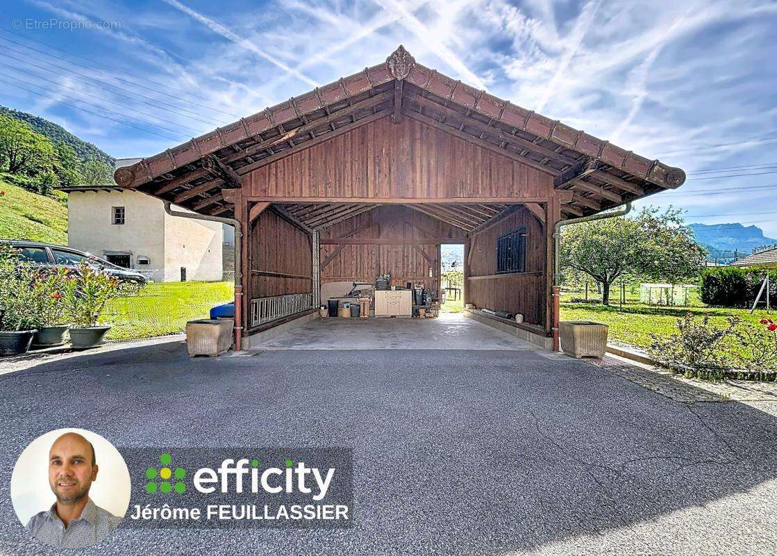 Appartement à CLUSES