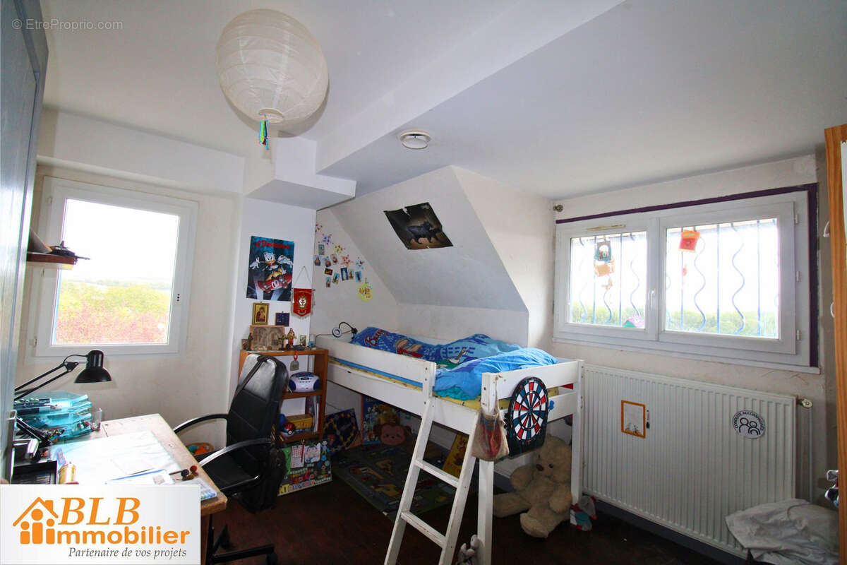 Maison à VILLIERS-SAINT-FREDERIC