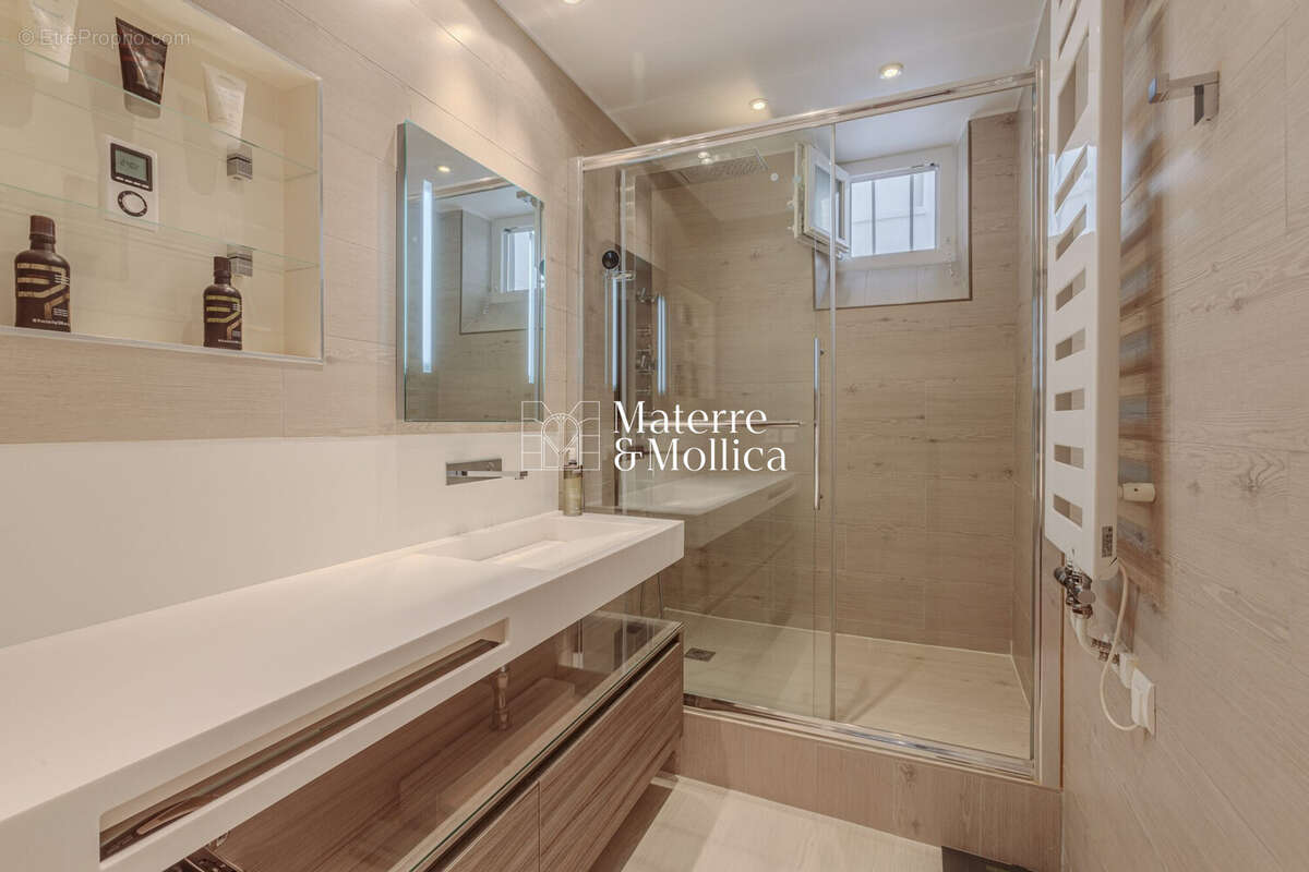 Appartement à PARIS-6E