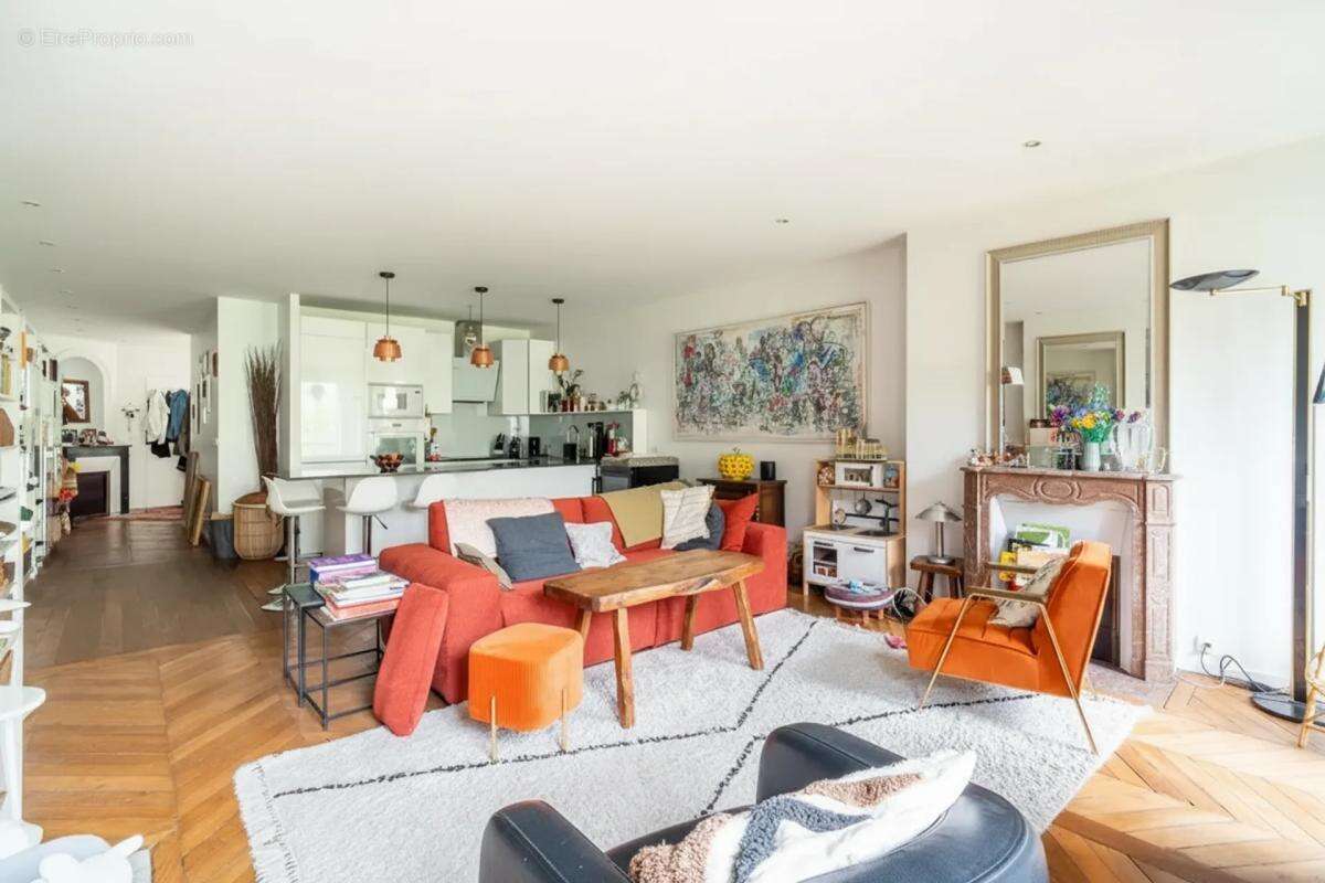 65 m², 2 pièces traversant à Paris République - photo 3