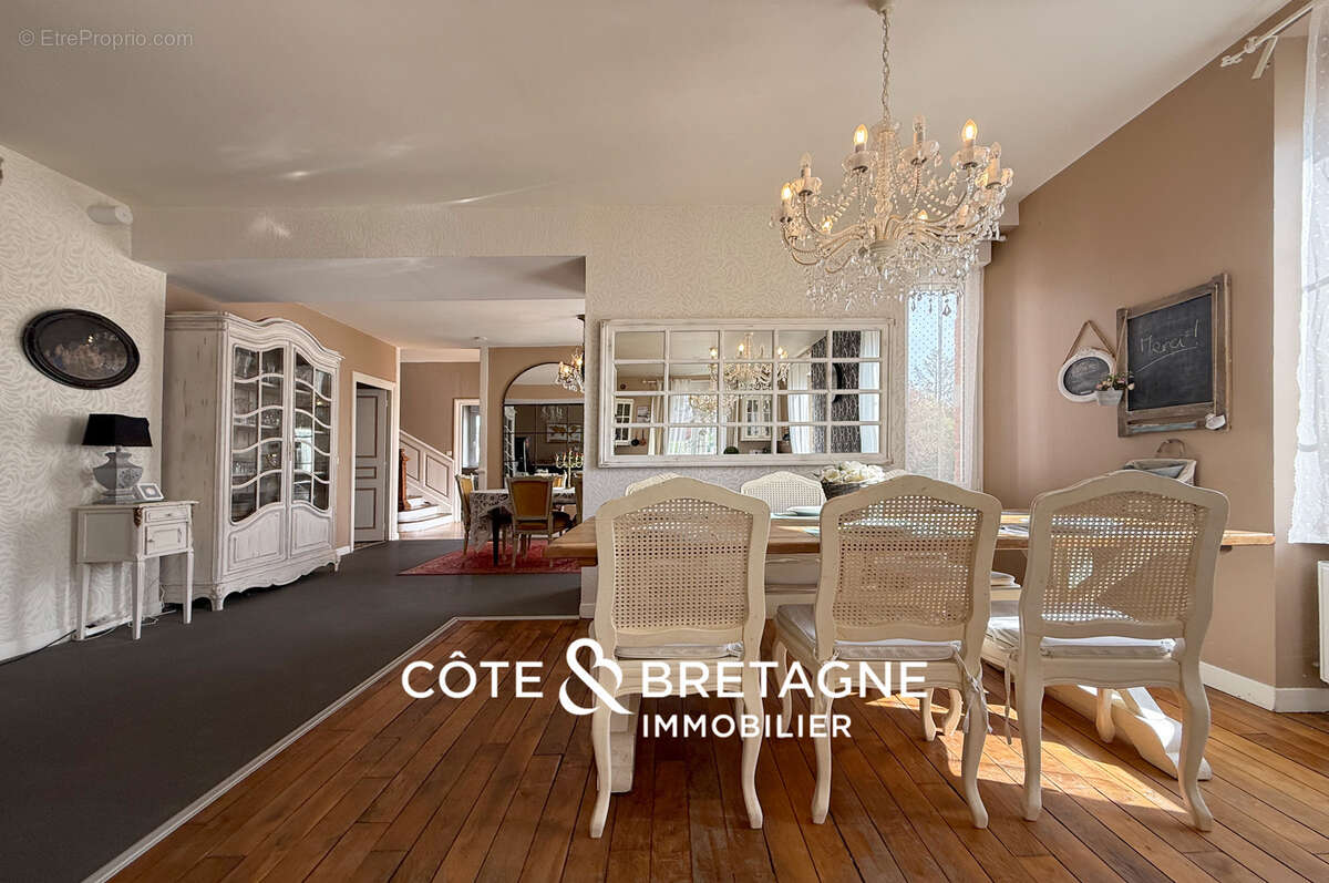 Maison à ETABLES-SUR-MER