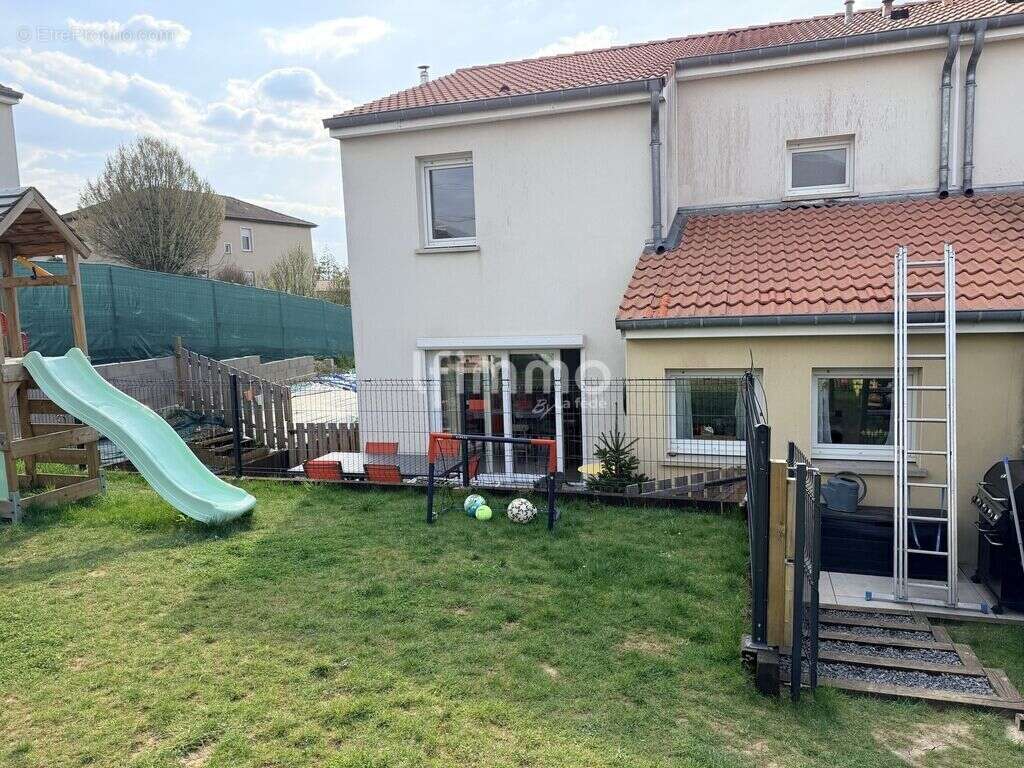Vente maison à Helstroff 57220 - photo 4