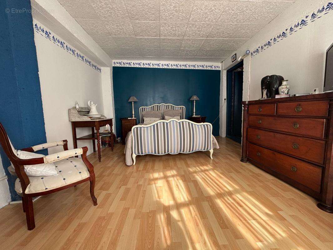 Cœur de Saint-Denis d’Oléron – Demeure de charme 6 pièces - photo 10
