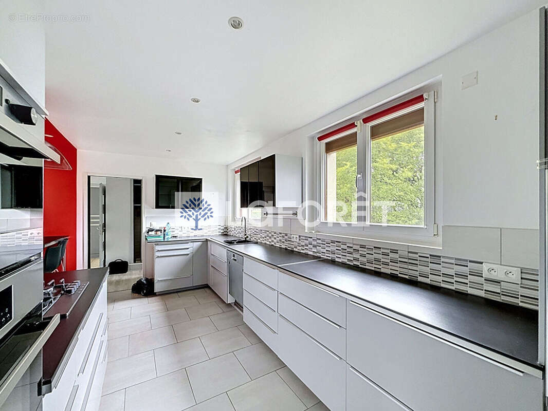 Maison Bois-guillaume 4 pièce(s) 143 m2 - photo 6